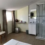 Pansiyon Caravela Perafita