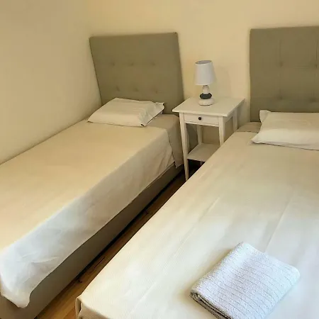 Privatunterkunft Caravela